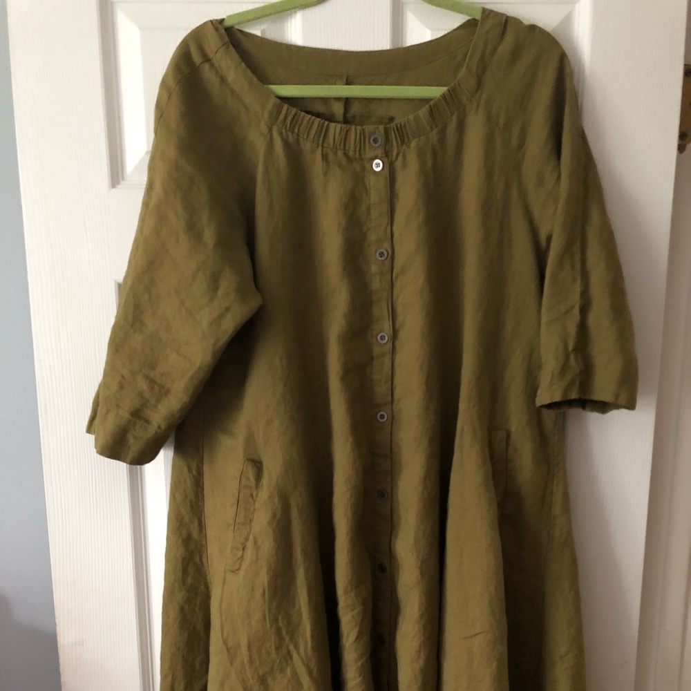 Button-down midi dress